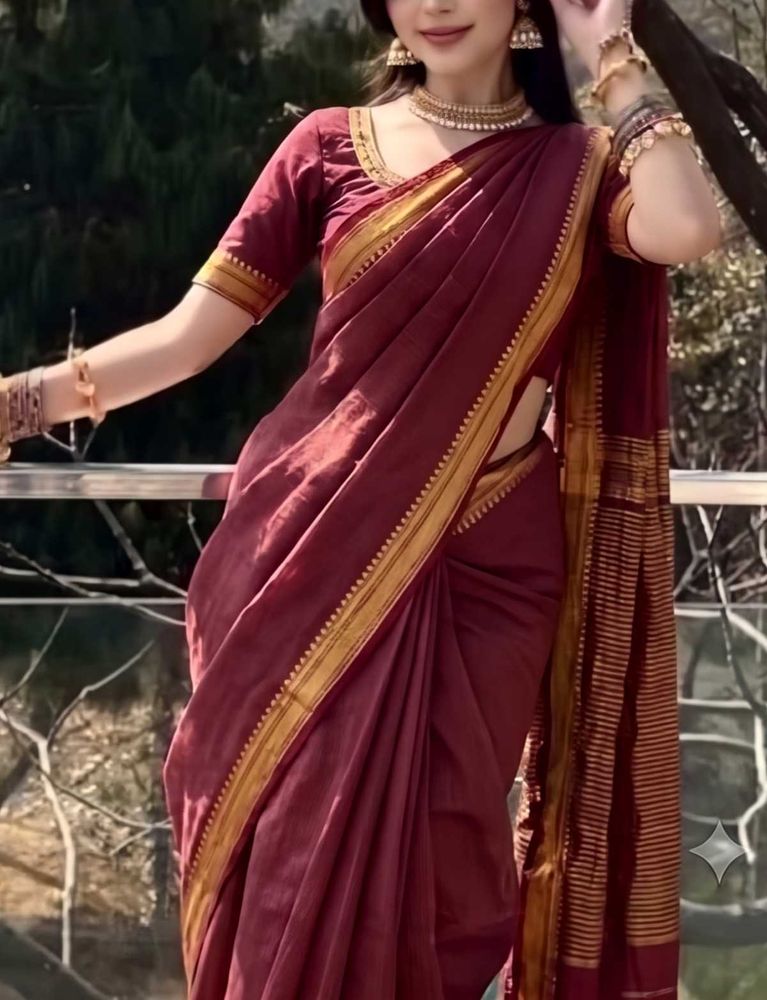👑 Maharani Drape: Light Maroon Cotton Silk Saree