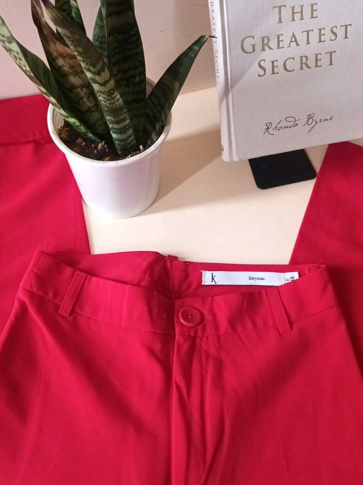Tomato RED PANTS