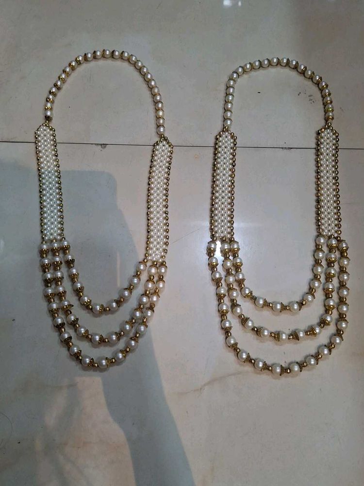 Elegant Pearl and Gold Necklace Set