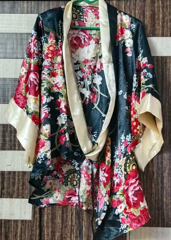 Floral Kimono Robe