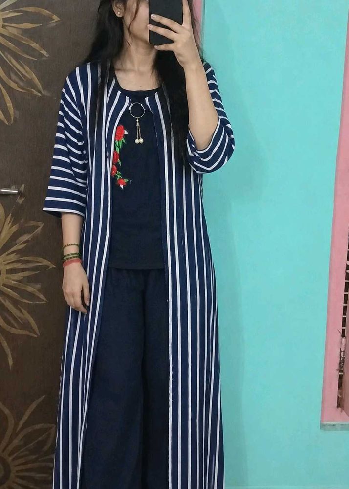 Stylish Navy Blue Striped Kurta Set