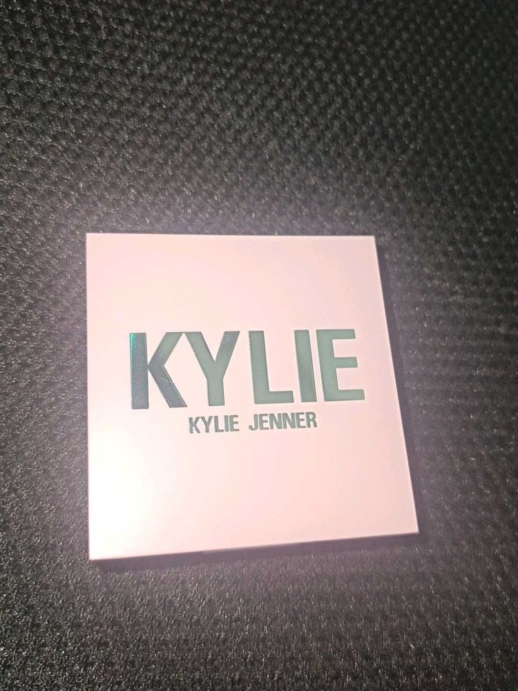 Kylie Cosmetics Eyeshadow Palette