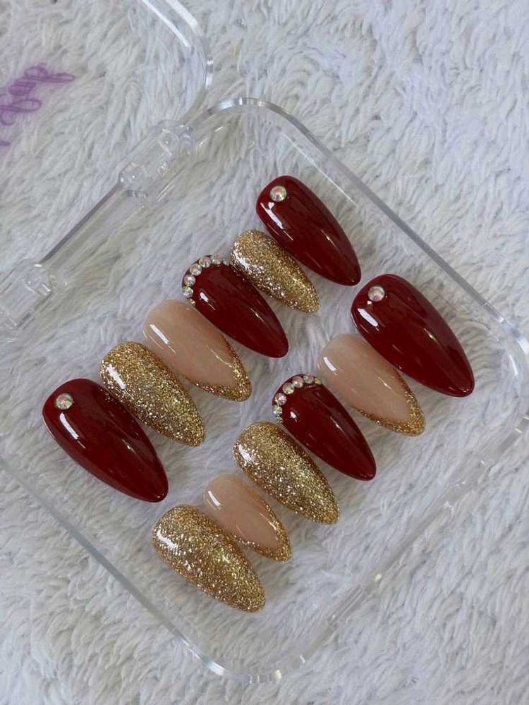 Elegant Press-On Nails