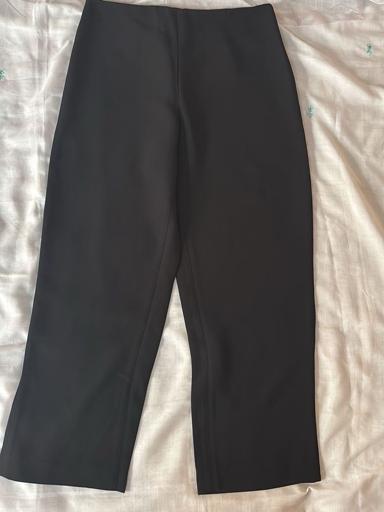Black High-Waisted Straight-Leg Trouse