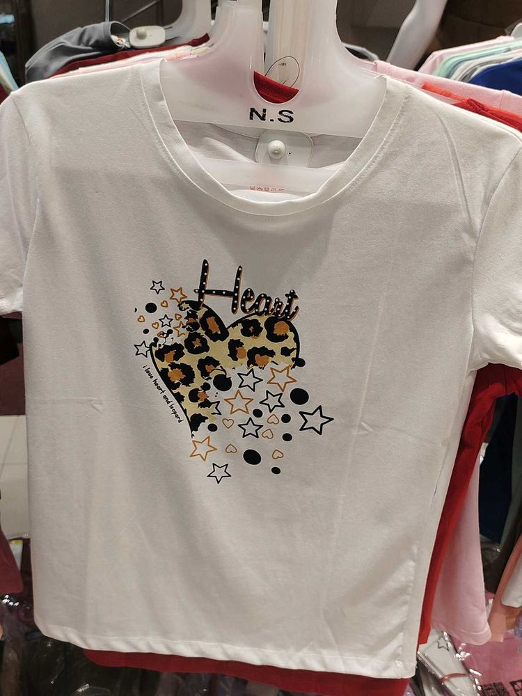 White Heart Graphic T-Shirt