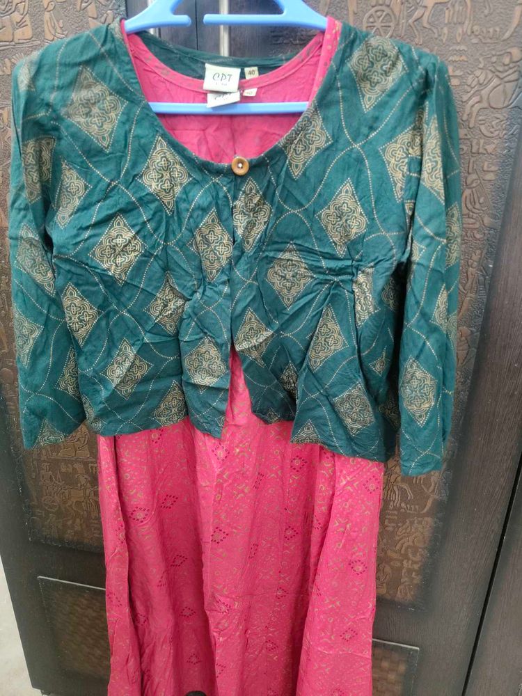 Elegant Indian Kurta Set with Jacket