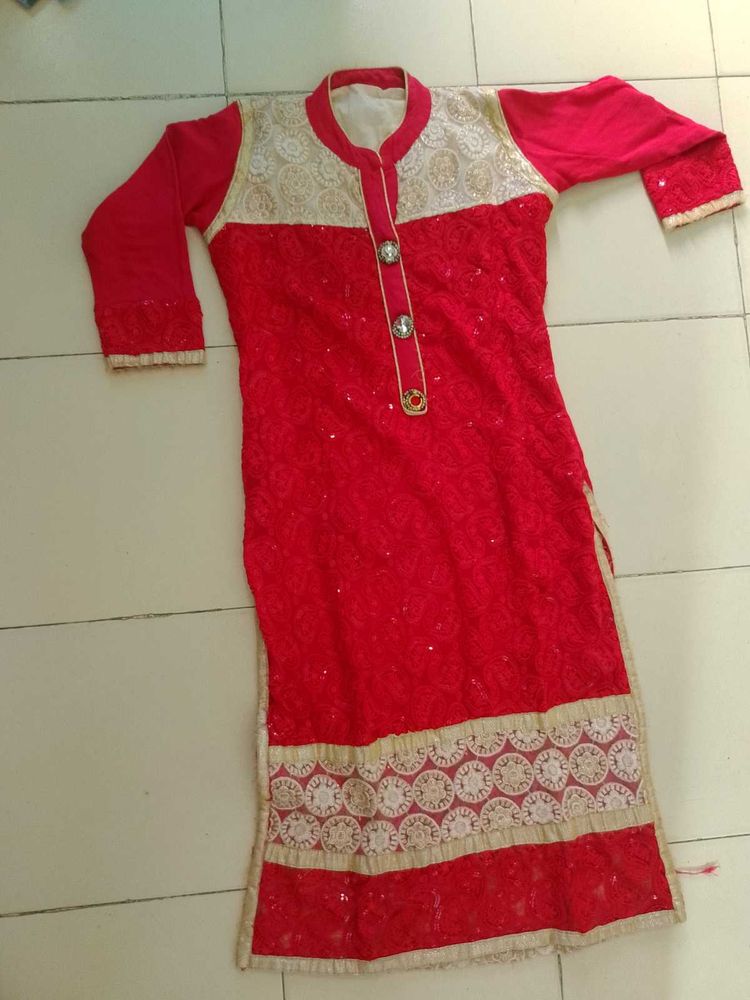 Elegant Red Embroidered Kurta