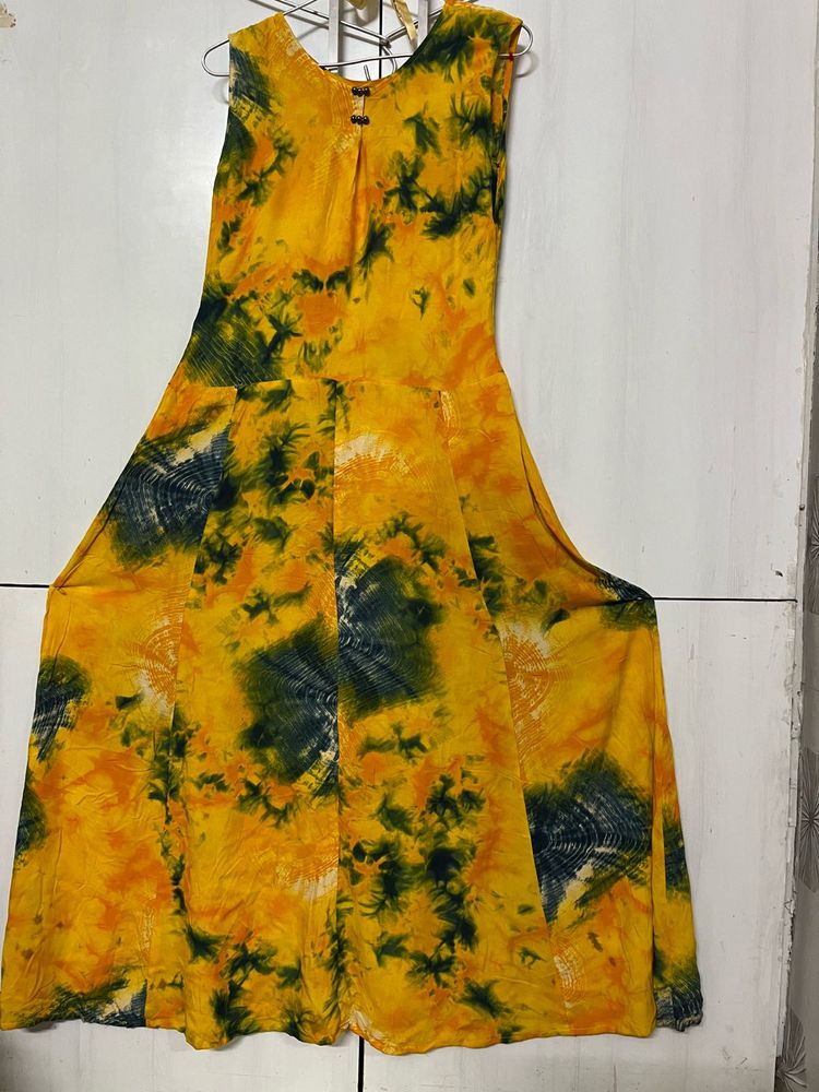 Vibrant Tie-Dye Maxi Dress