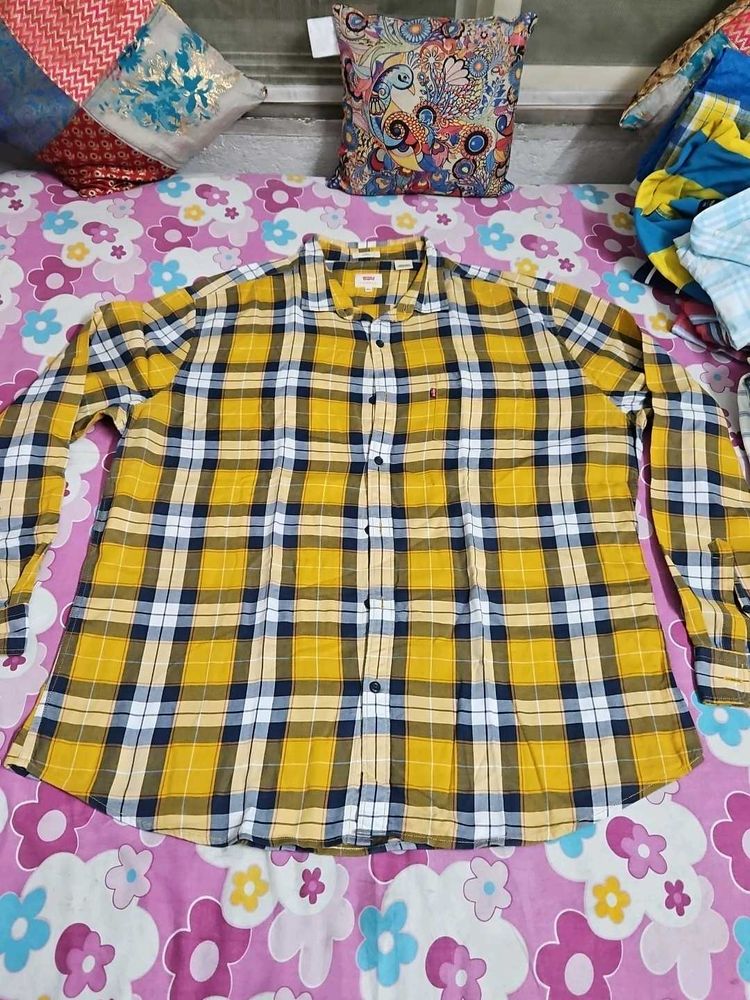 levis shirt