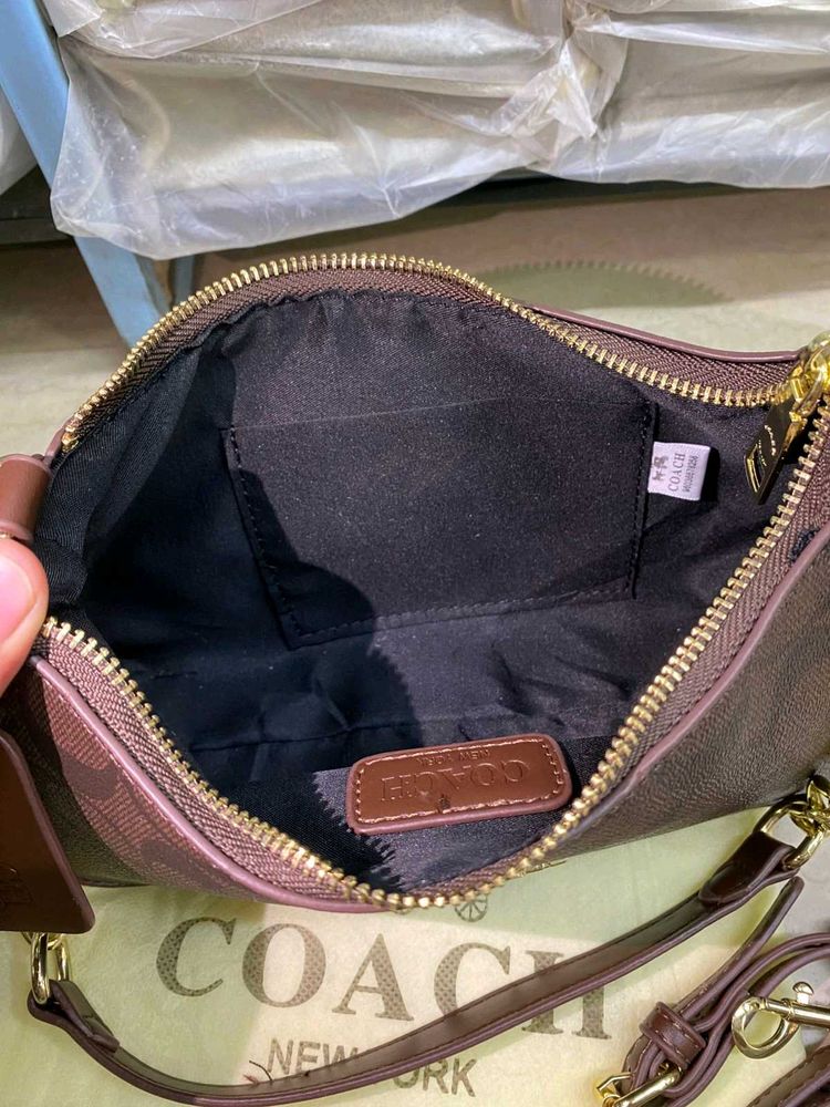 COACH  CROSSBODY TERI BAG* 👜 WITHOUT BOX
