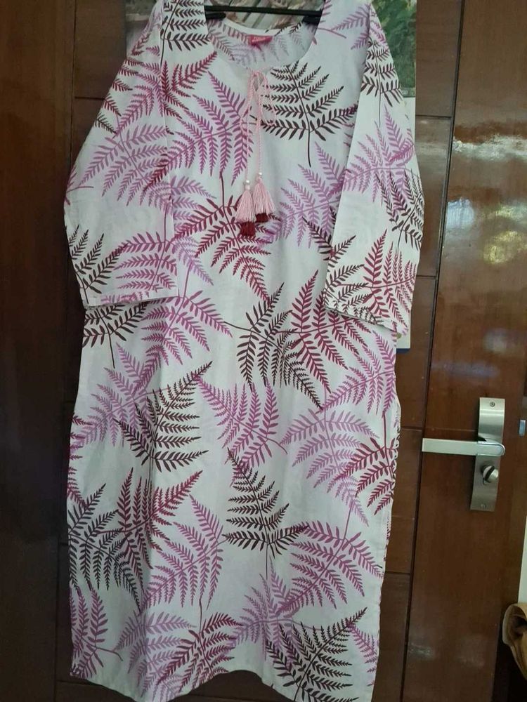 Beautiful Floral Print Kurta