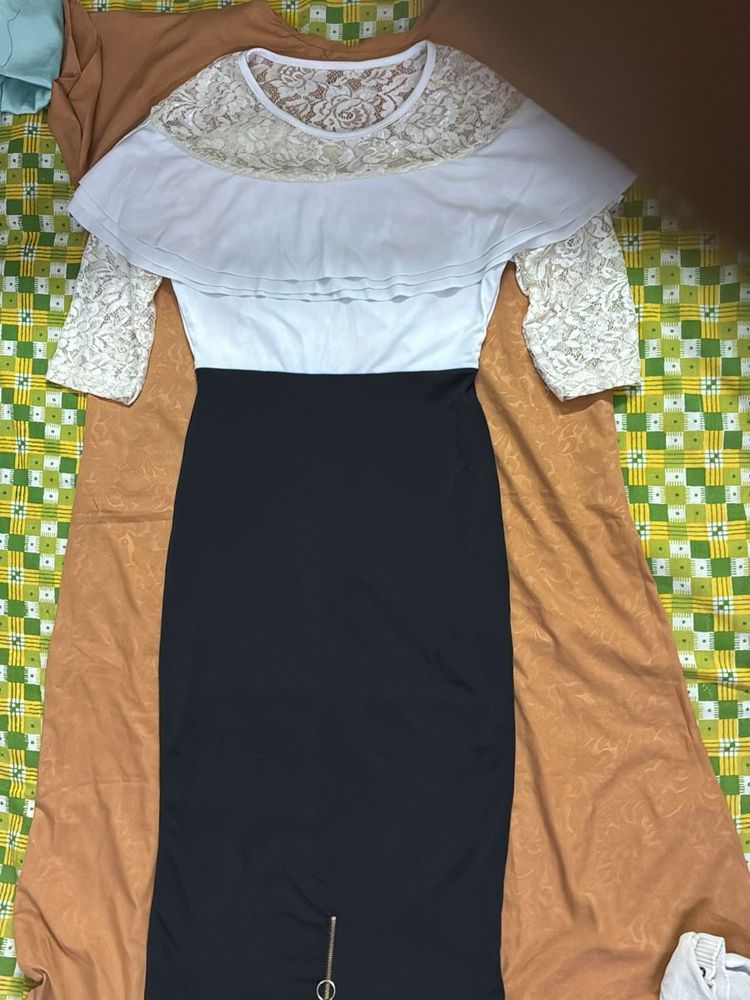 Chic Off-Shoulder Lace Trim Dress