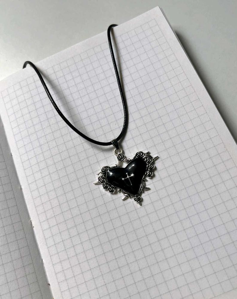 Gothic Heart Pendant Necklace