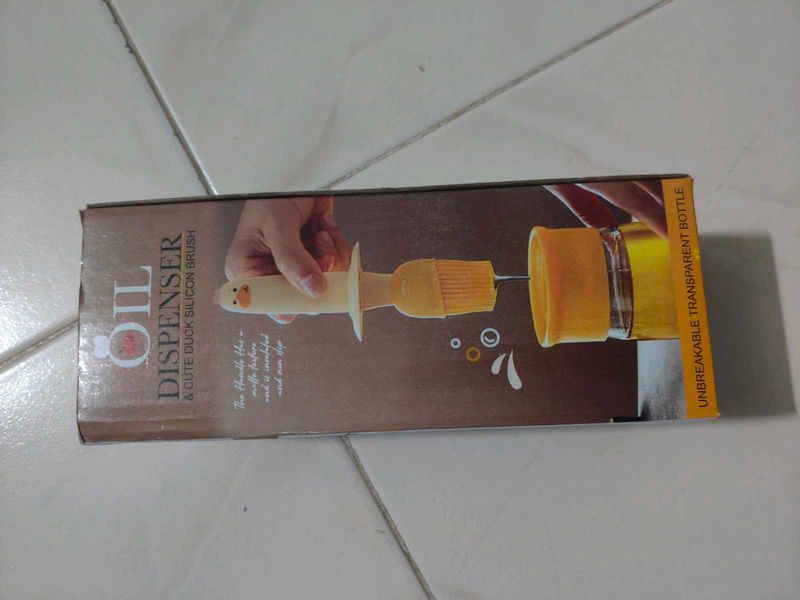 Cute Duck Oil Dispenser Brush