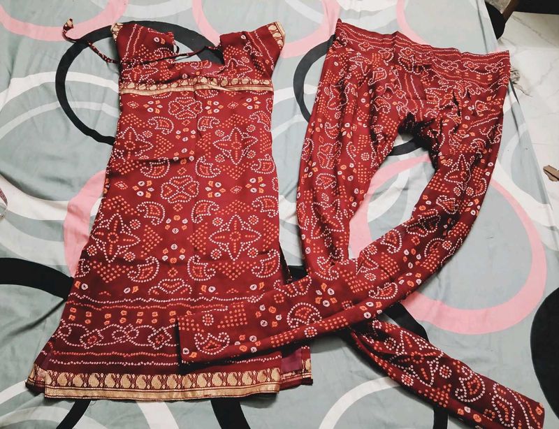Maroon Bandhani Kurta Set