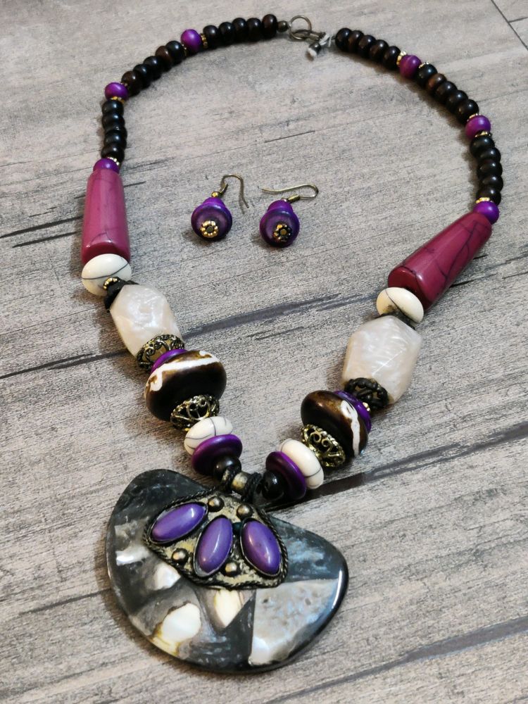 BOHEMIAN NECKLACE