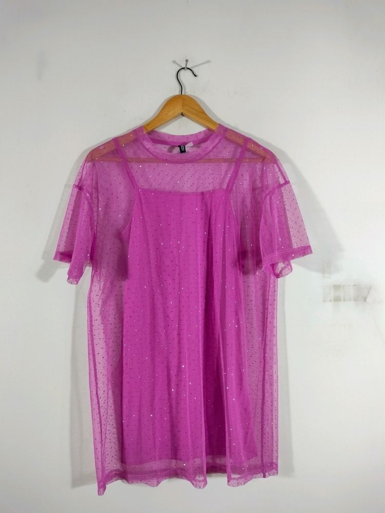 H&amp;M Branded Original Roes Casual Top (Women's)