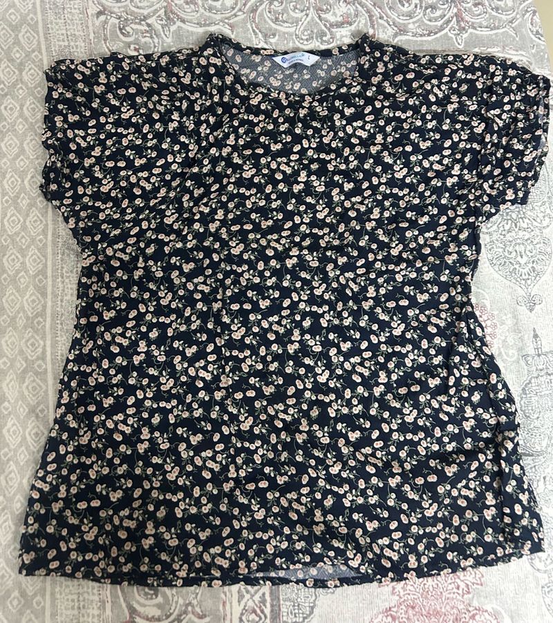 Floral Print T-shirt