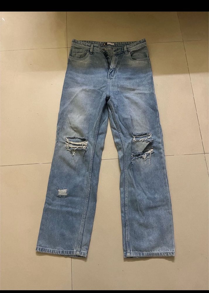 B1G1 off duty Ripped Denim Jeans