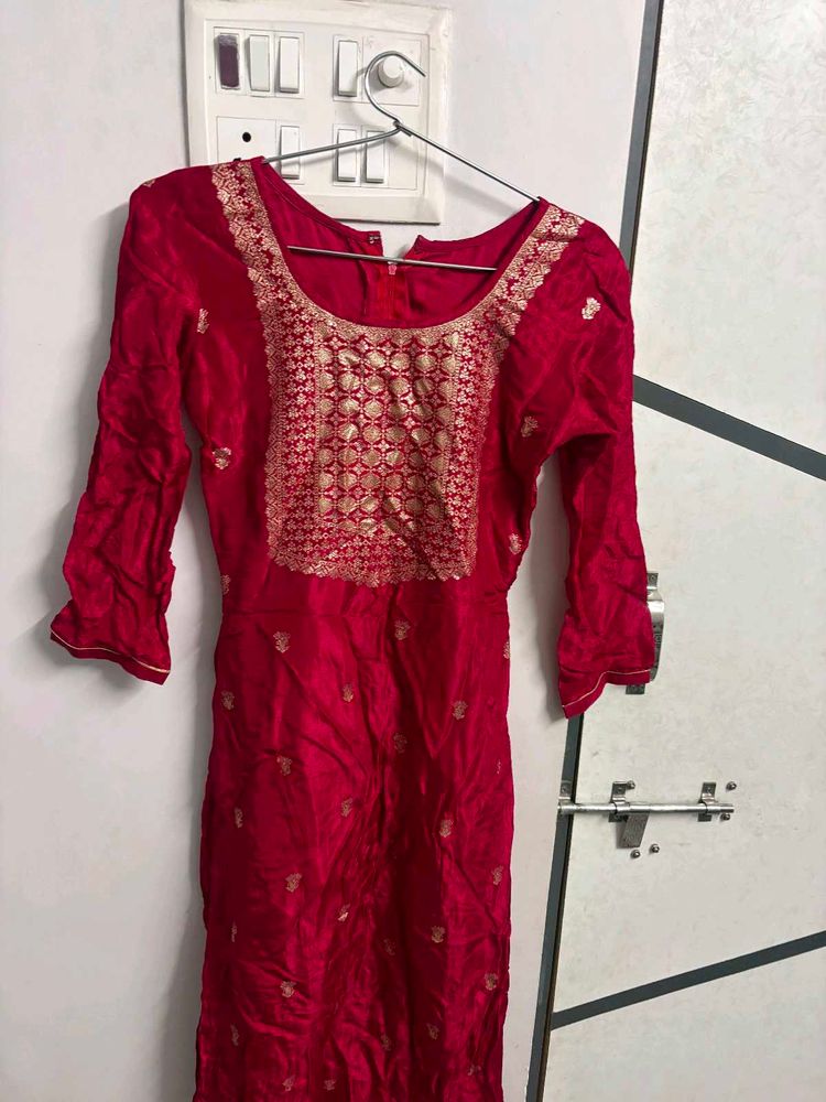 Stunning pink Silk Kurta with pant
