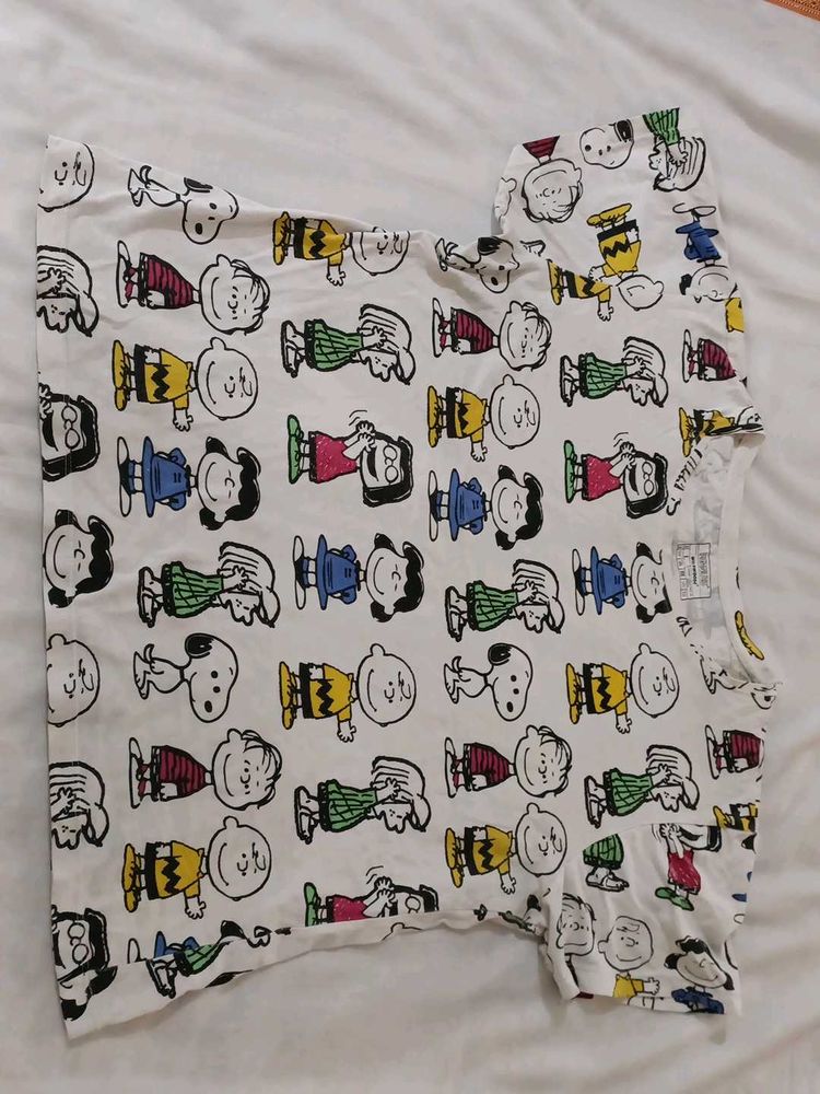 Peanuts Snoopy Graphic T-Shirt