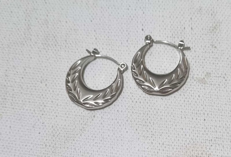 Anti tarnish Silver Tone Hoop Earrings