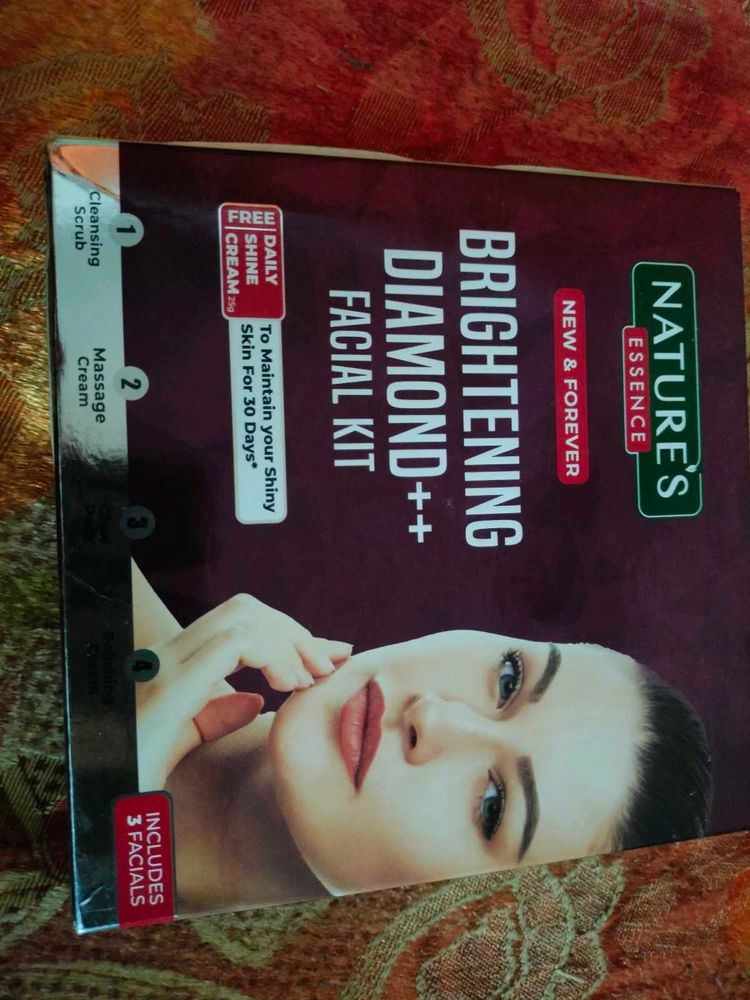 Nature's Essence Diamond Facial Kit