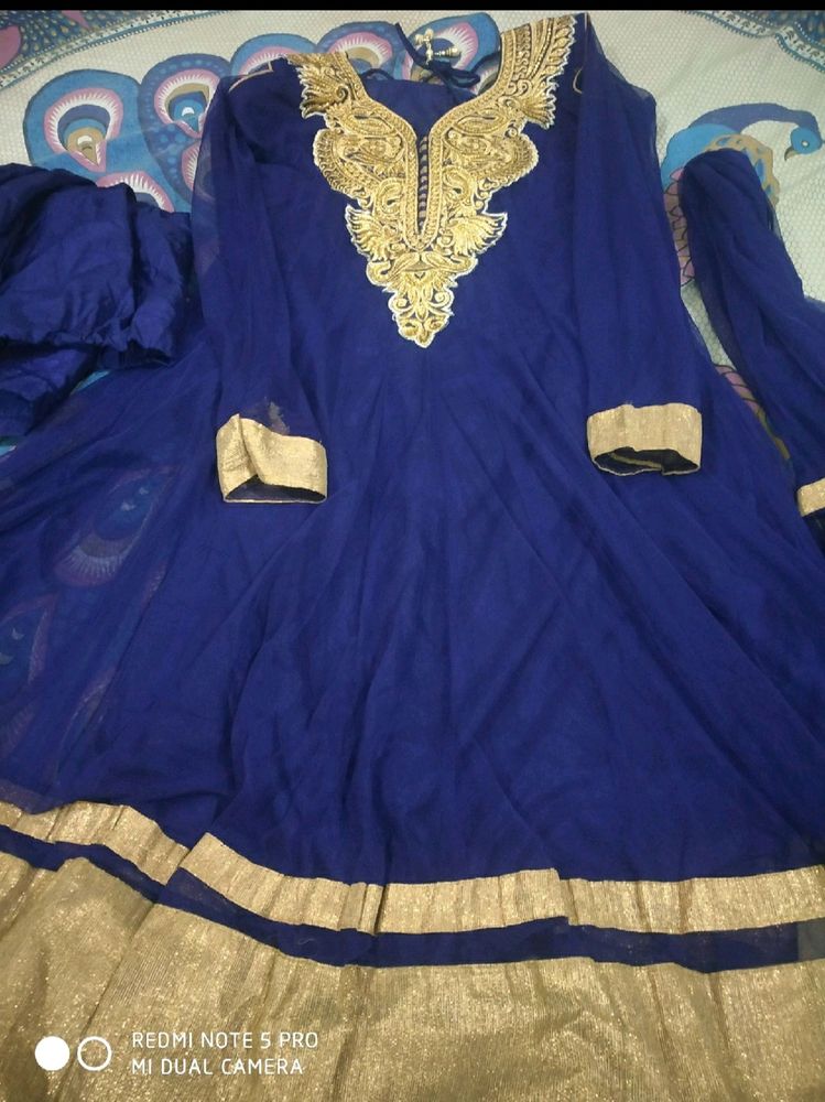 Diwali offer 💕party wear lovely suit 💞