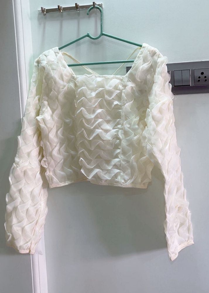 Chic Textured White Long Sleeve Top
