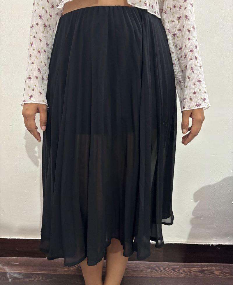 Chic Black Pleated Midi Skirt