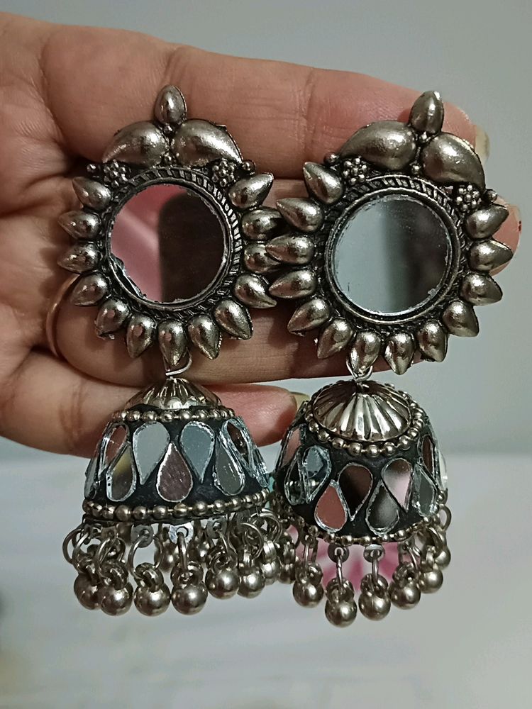 It Look Good On Indian Outfits