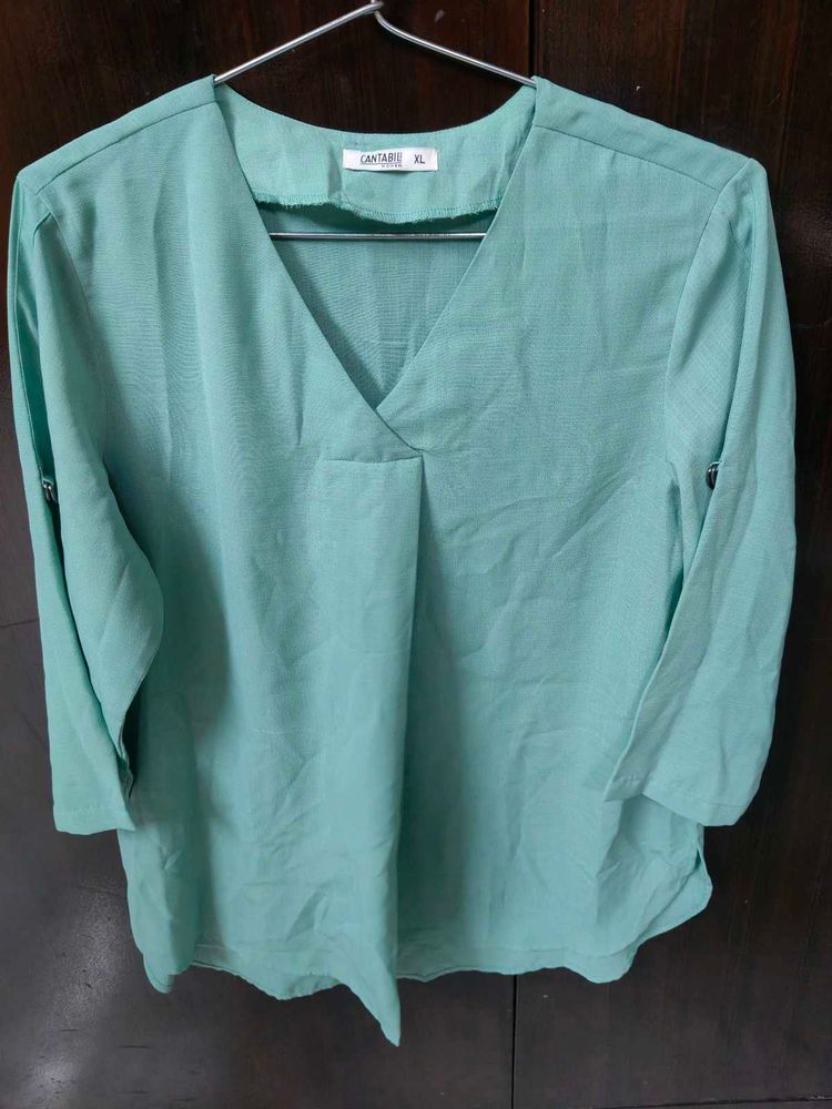 Stylish Mint Green V-Neck Top