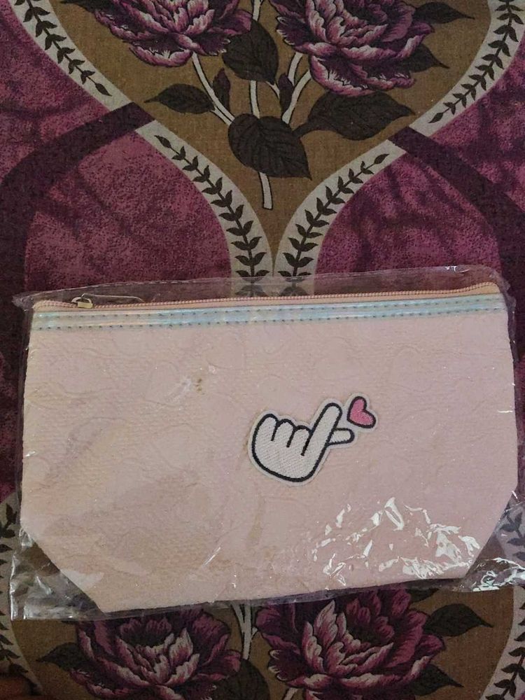 Cute Pink Pouch with Heart Finger