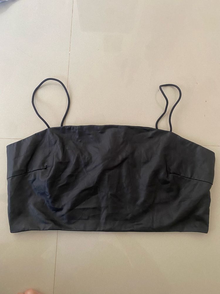 Sleek Black Spaghetti Strap Crop Top
