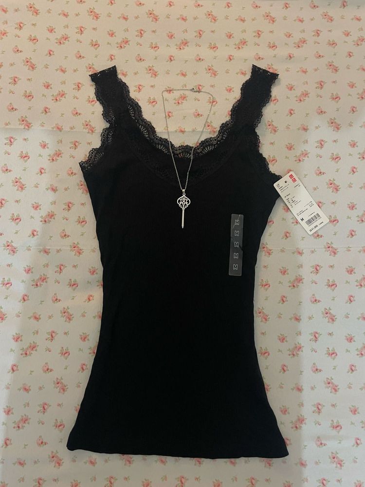uniqlo layering cami
