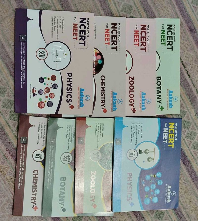 Aakash NEET NCERT Books Class XI &amp; XII