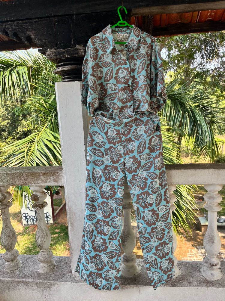 Roxy Retro Floral Print Shirt &amp; Pants Set