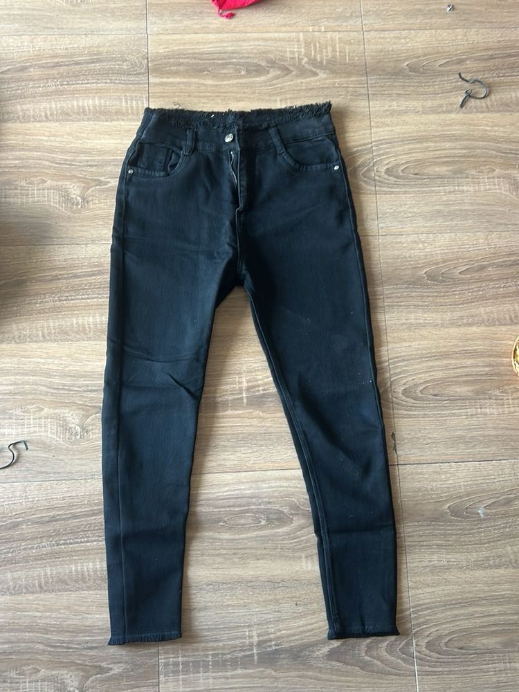 Black Skinny Fit Jeans