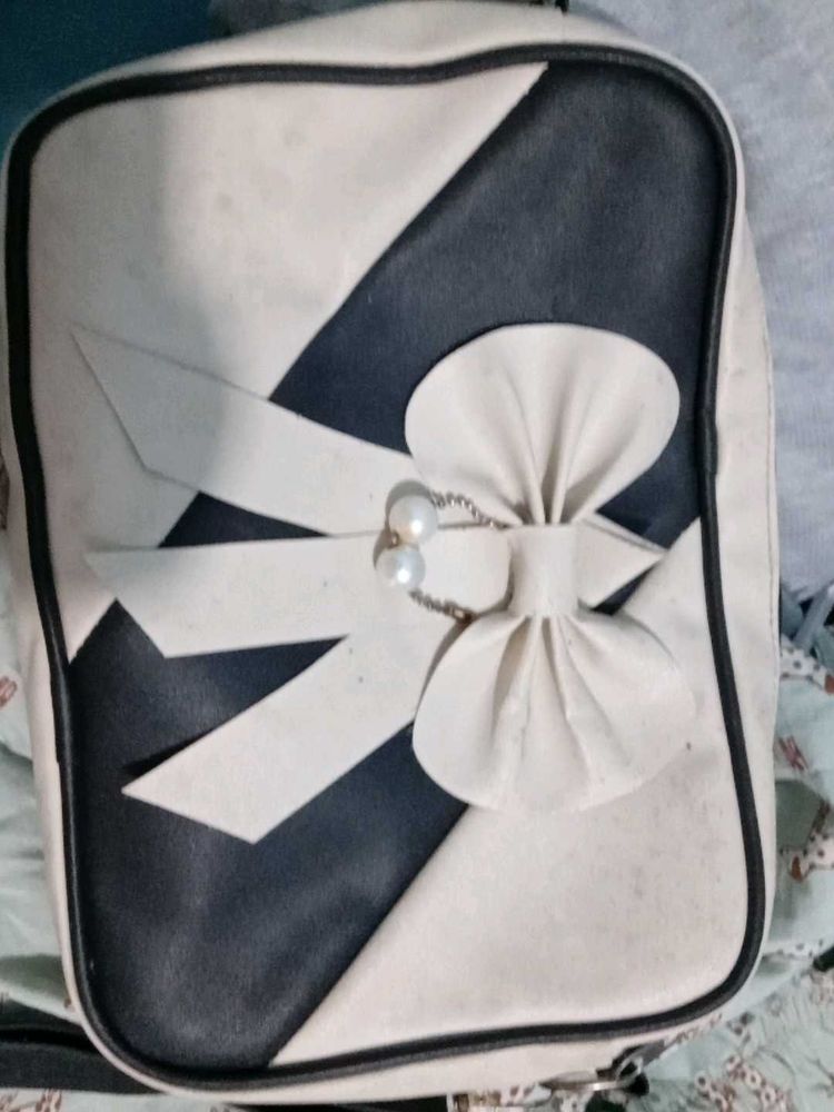 Chic Bow Handbag