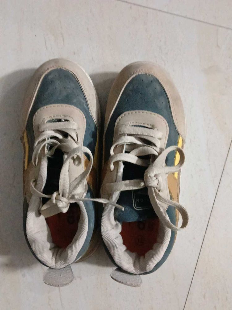 Stylish Casual Sneakers
