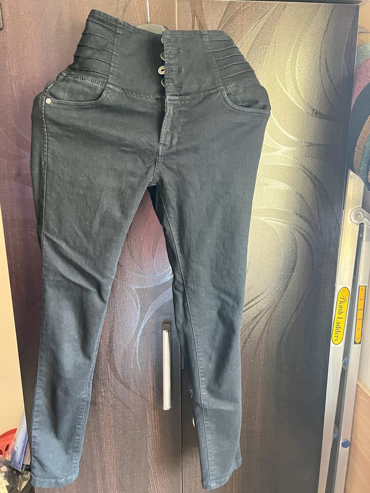 Black Skinny Jeans- High Rise
