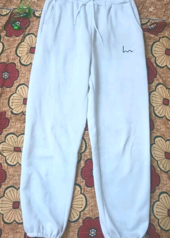 Urbanic White Jogger