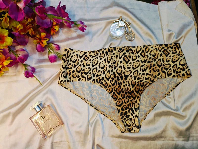🇳🇿💫🎀Leopard Print High-Waisted Panties