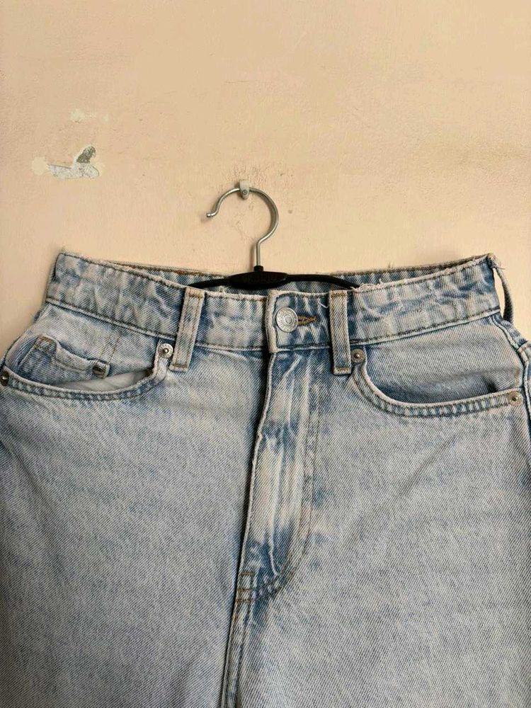 H&amp;M Denim Mom Fit