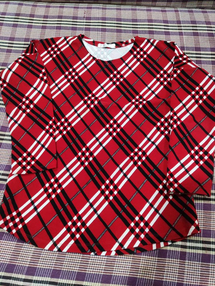 Red Plaid Top