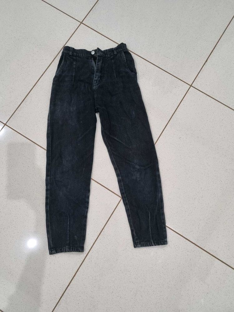 Stylish Black Denim Jeans