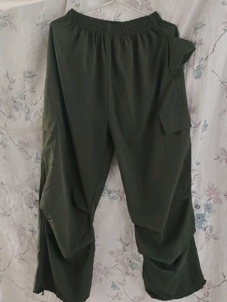 Green Cargo Pants