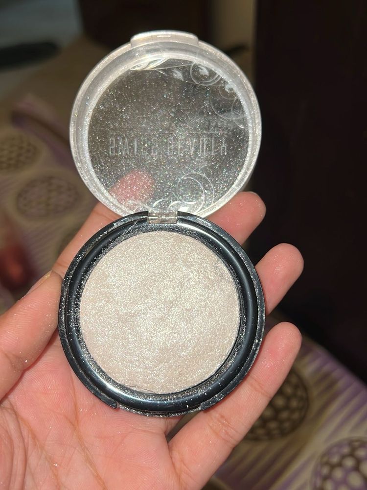 Swiss Beauty Highlighter
