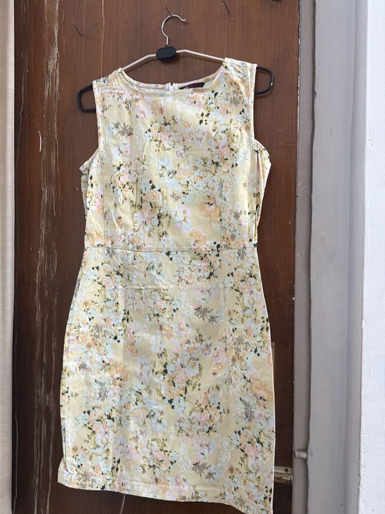 denim stretchable Floral Print Dress