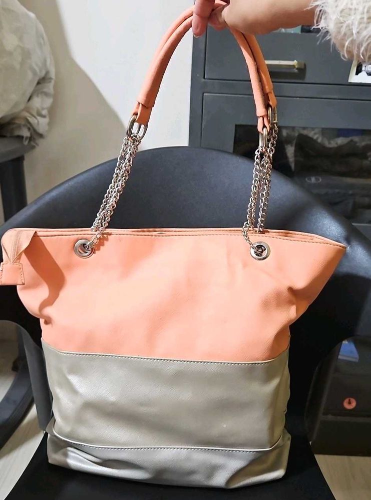 🔻High Price Drop- Stylish Tote/Hand Bag